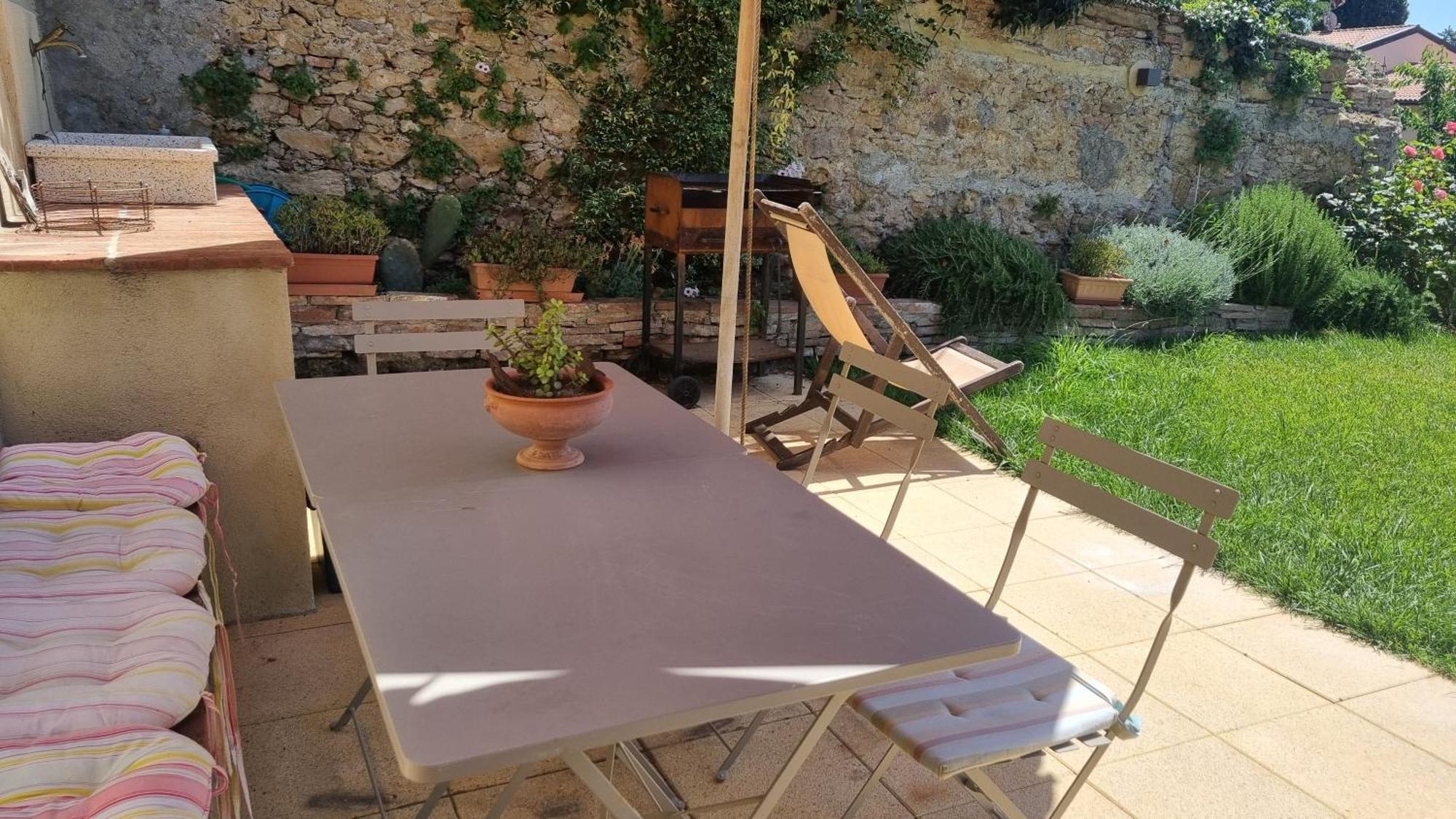 Il Piccino 29, Esperienza Romantica In Borgo.... Montescudaio Ngoại thất bức ảnh